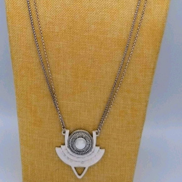 Lucky Brand Silver Tone Opera Lgth Necklace - Picture 9 of 10